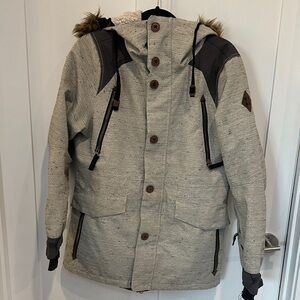 686 Parklan Women's Heathered Ski & Snow Jacket with Faux Fur Trim sz medium